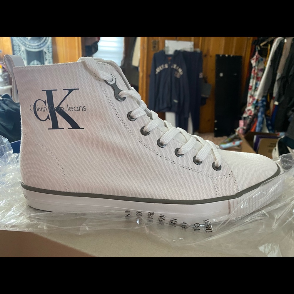 Mens White Calvin Klein Shoes